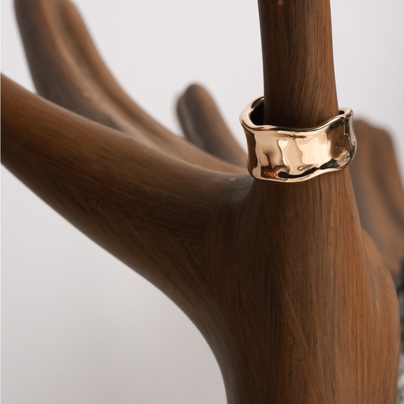 Jewelry - Elegant Gold-Toned Women's Chunky Ring #27